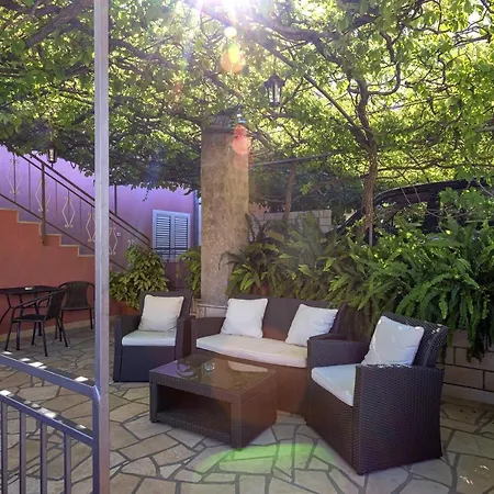 Apartments With A Parking Space Stari Grad, Hvar - 8726 Apartment *
