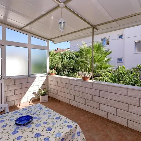 Apartments With A Parking Space Stari Grad, Hvar - 8726 Stari Grad (Hvar)