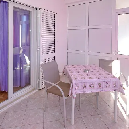 Apartments With A Parking Space Stari Grad, Hvar - 8726 Stari Grad (Hvar)
