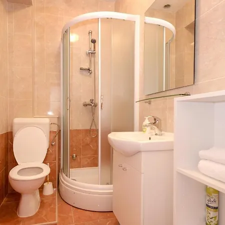 Apartment Apartments With A Parking Space Stari Grad, Hvar - 8726 Stari Grad (Hvar)