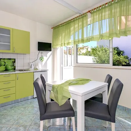 Apartment Apartments With A Parking Space Stari Grad, Hvar - 8726 Stari Grad (Hvar)