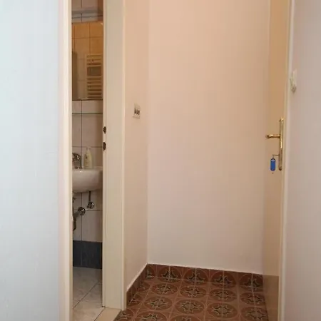 Apartments With A Parking Space Stari Grad, Hvar - 8726