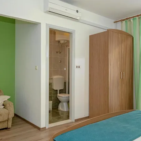 Apartment Apartments With A Parking Space Stari Grad, Hvar - 8726 *