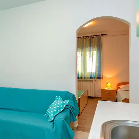 Apartment Apartments With A Parking Space Stari Grad, Hvar - 8726 Stari Grad (Hvar)