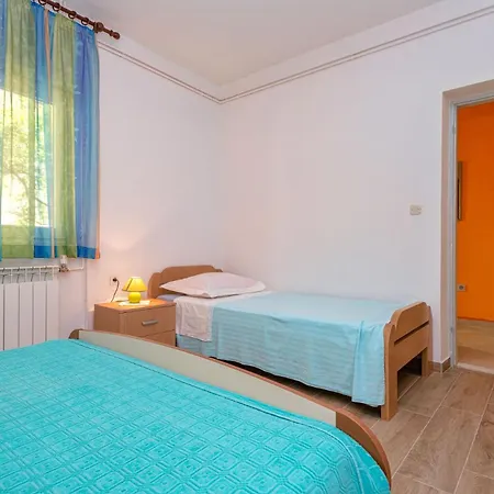 Apartment Apartments With A Parking Space Stari Grad, Hvar - 8726