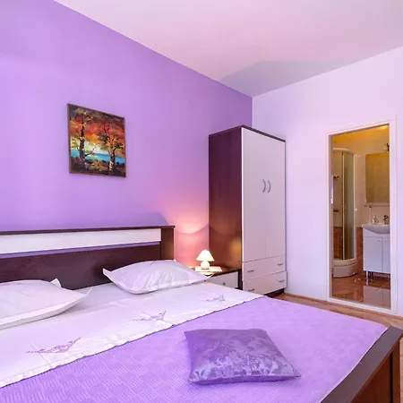 Apartment Apartments With A Parking Space Stari Grad, Hvar - 8726 Stari Grad (Hvar)